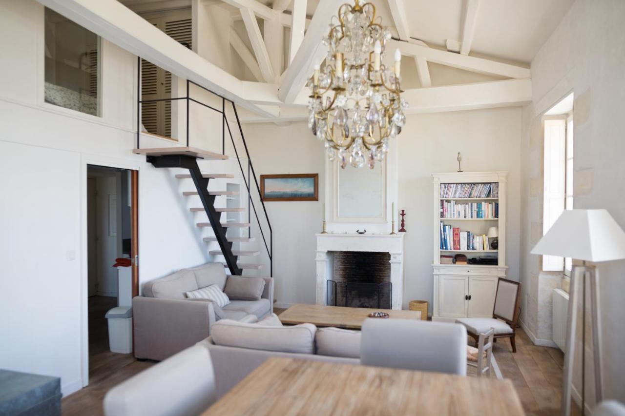 Saint-Martin-de-Ré XVIII Century Gem With Magnificent Views Of The Harbour With A Private Garage 아파트 외부 사진